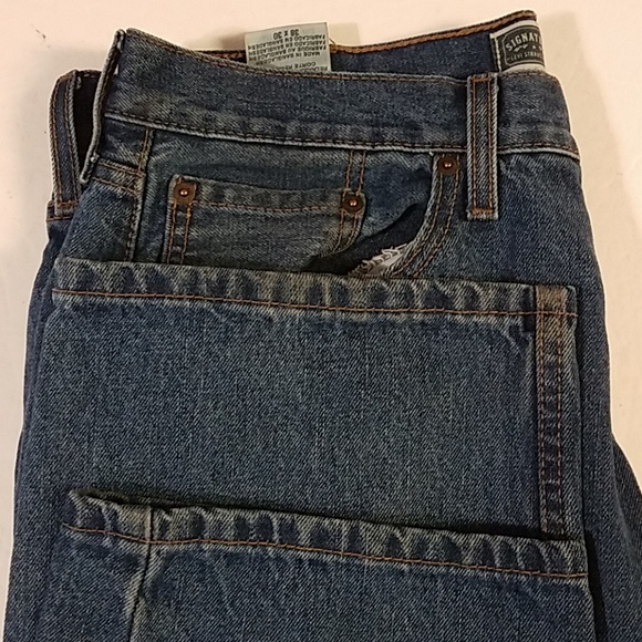 Levi's Signature Men's 35x30 Relaxed Fit Jeans - Picture 7 of 8